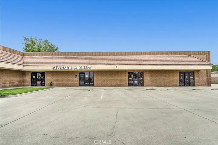 1919 Atlas Drive, Riverside, California 92501