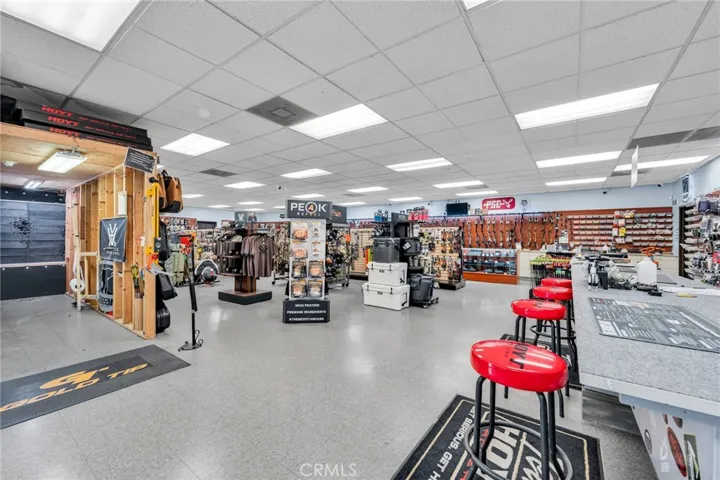 1919 Atlas Drive, Riverside, California 92501