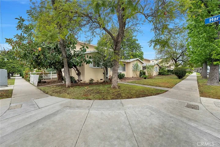 7001 Hazeltine Avenue, Van Nuys, California 91405