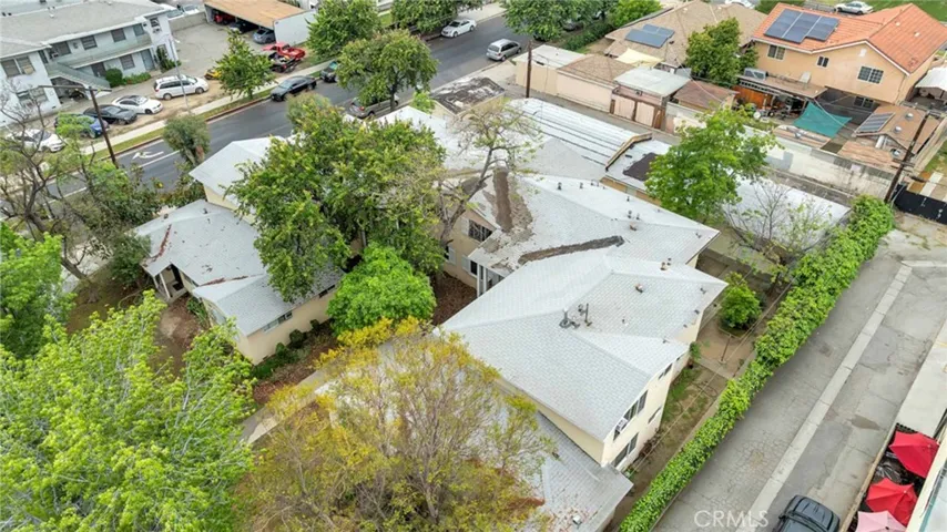 7001 Hazeltine Avenue, Van Nuys, California 91405
