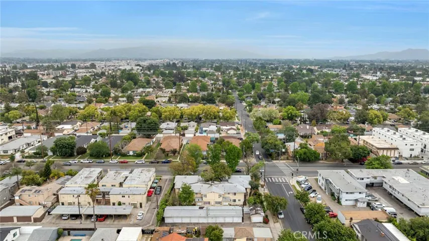7001 Hazeltine Avenue, Van Nuys, California 91405
