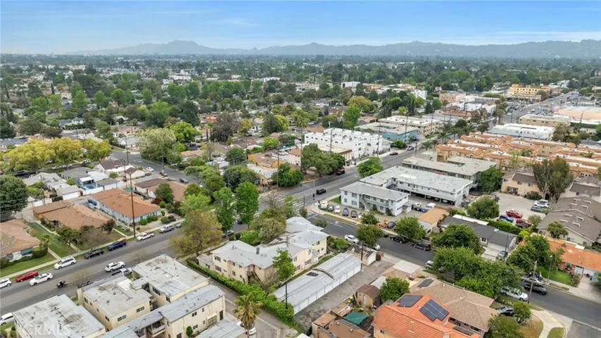 7001 Hazeltine Avenue, Van Nuys, California 91405
