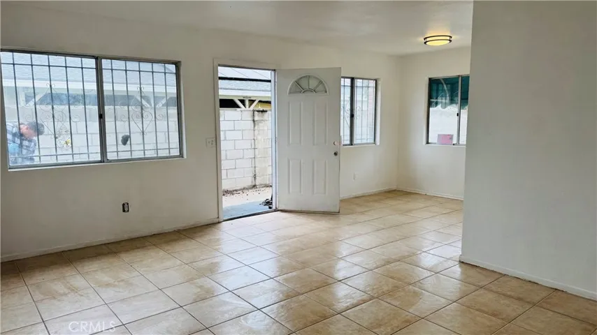 221 E Mead Street, San Jacinto, California 92583