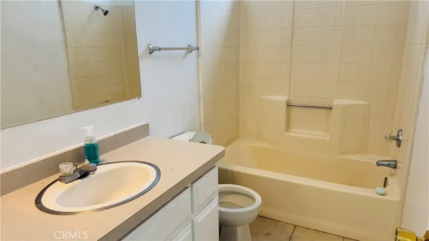 221 E Mead Street, San Jacinto, California 92583