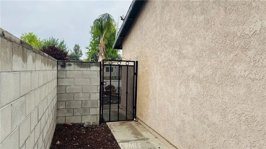 221 E Mead Street, San Jacinto, California 92583