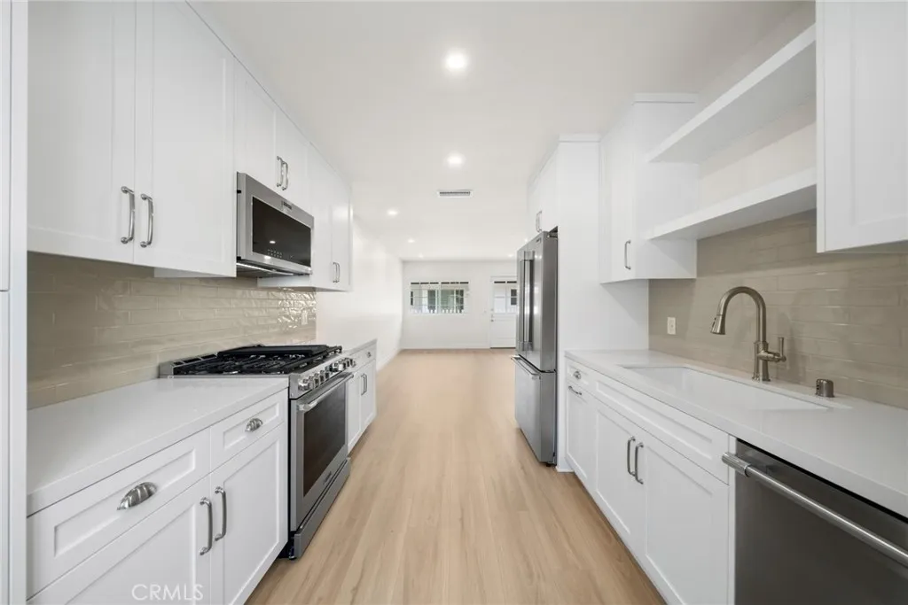 1805 Clay Street, Newport Beach, California 92663 home-pic-4