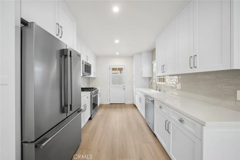 1805 Clay Street, Newport Beach, California 92663 home-pic-13