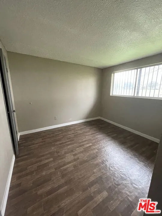 43635 Stanridge Avenue, Lancaster, California 93535 home-pic-8