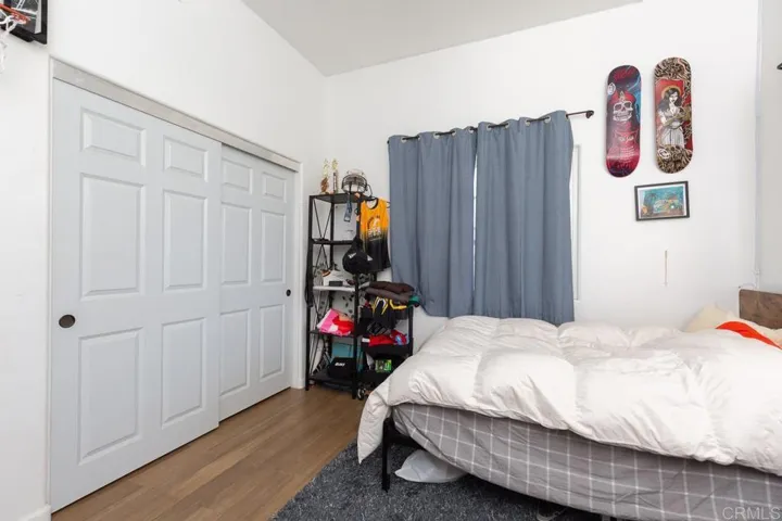 229 Holly Road, El Cajon, California 92021