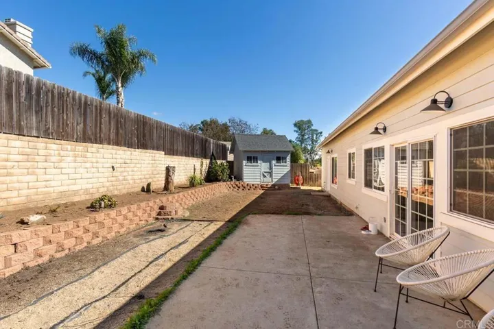 229 Holly Road, El Cajon, California 92021