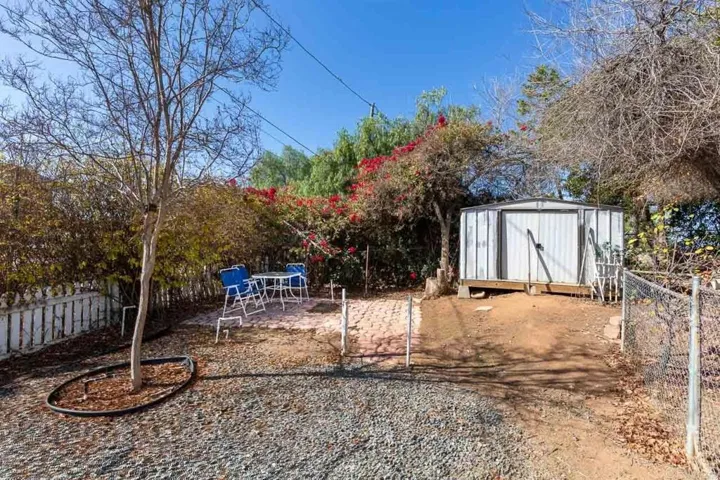 229 Holly Road, El Cajon, California 92021