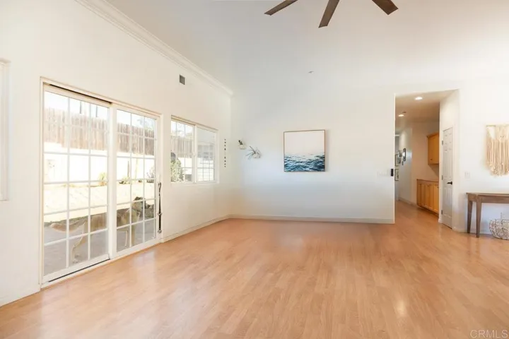 229 Holly Road, El Cajon, California 92021