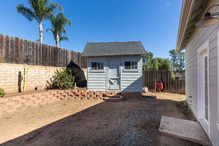 229 Holly Road, El Cajon, California 92021