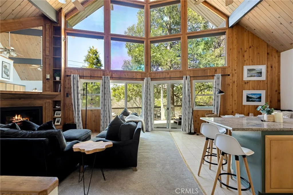 735 Bishorn Drive, Lake Arrowhead, California 92352 home-pic-1