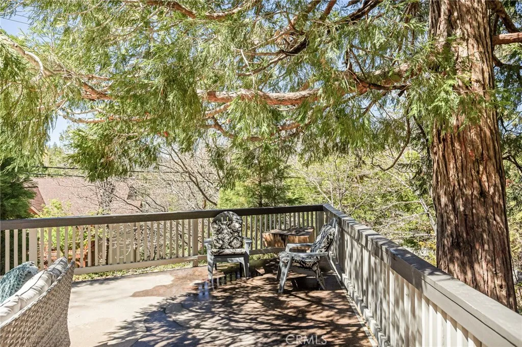 735 Bishorn Drive, Lake Arrowhead, California 92352 home-pic-15