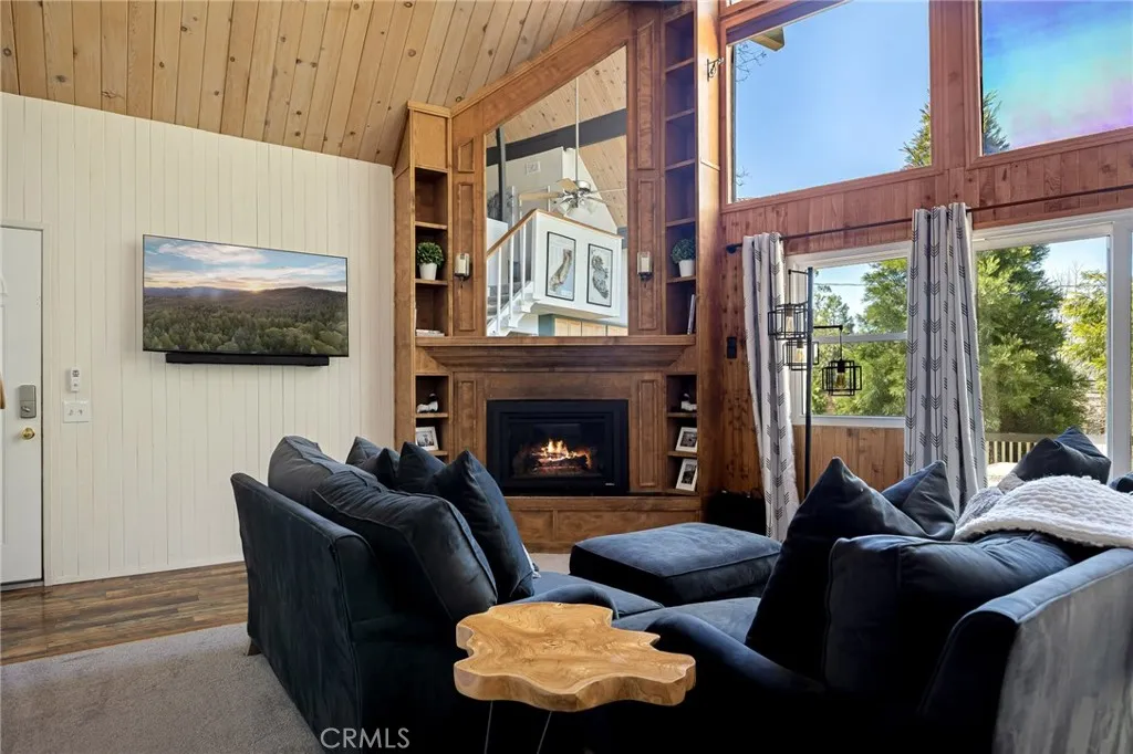 735 Bishorn Drive, Lake Arrowhead, California 92352 home-pic-6