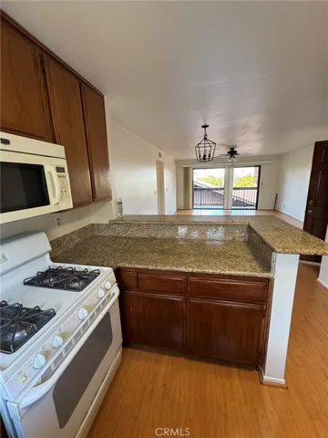 125 E Fairview Avenue, Glendale, California 91207