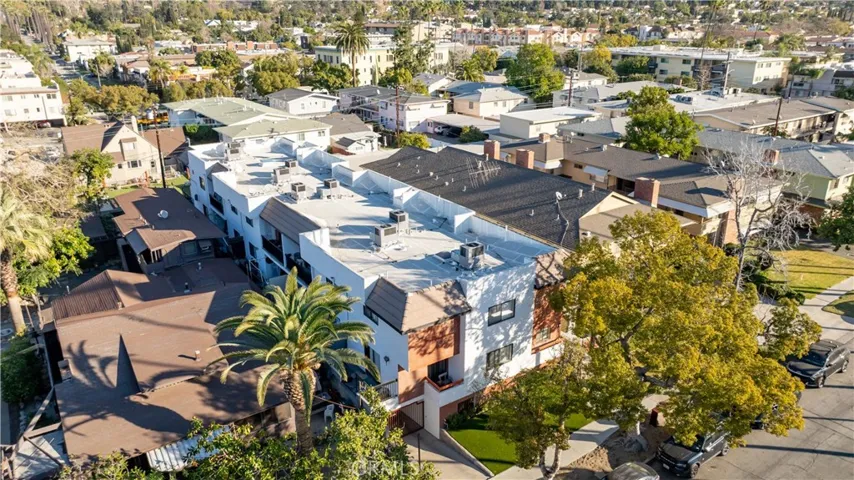 125 E Fairview Avenue, Glendale, California 91207