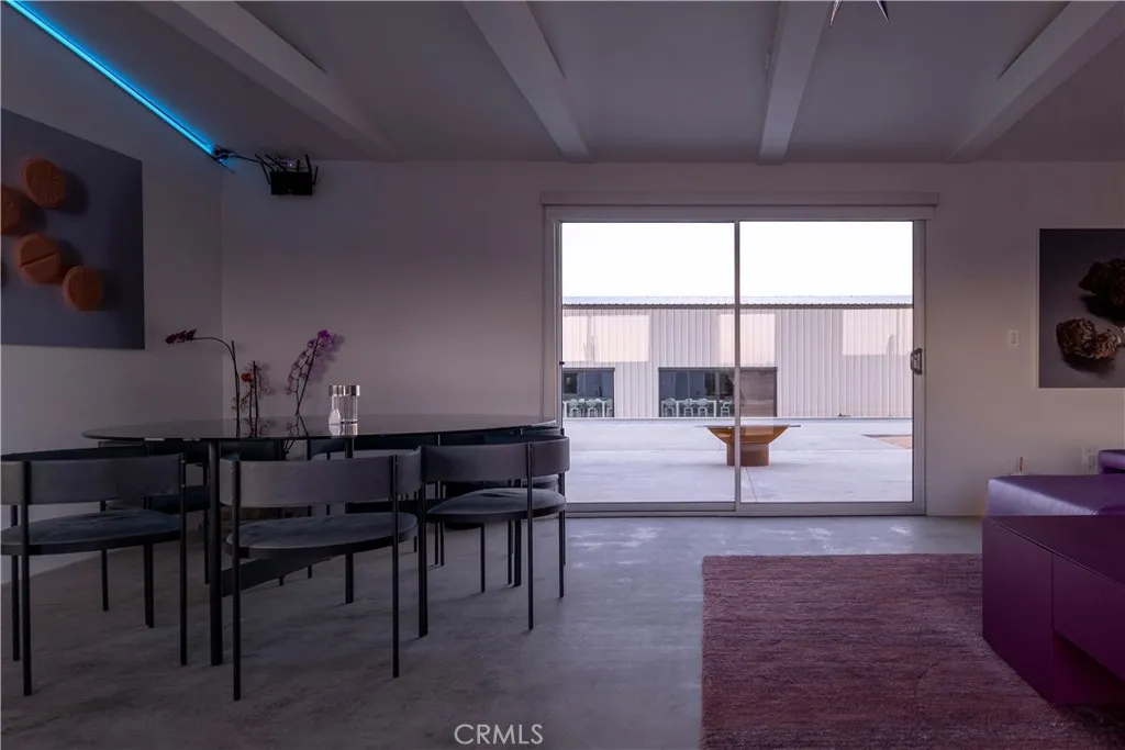 60810 Cole Lane, Landers, California 92285 home-pic-15