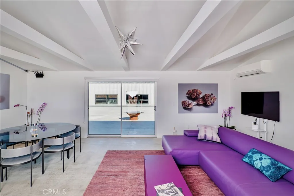 60810 Cole Lane, Landers, California 92285 home-pic-8