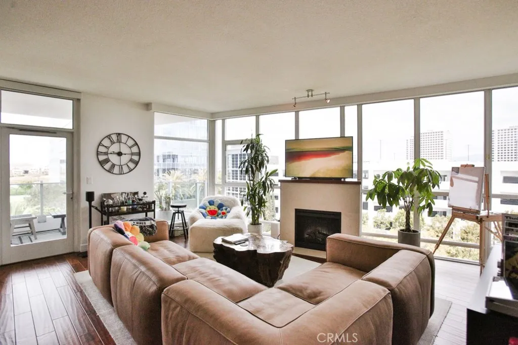 3141 Michelson Drive 602, Irvine, California 92612 home-pic-1