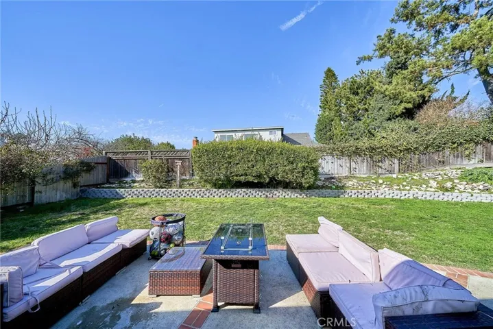 6231 Lochvale Drive, Rancho Palos Verdes, California 90275