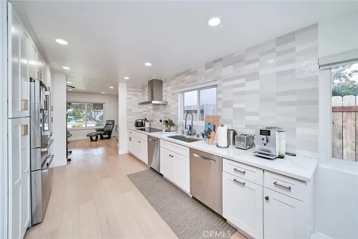 6231 Lochvale Drive, Rancho Palos Verdes, California 90275
