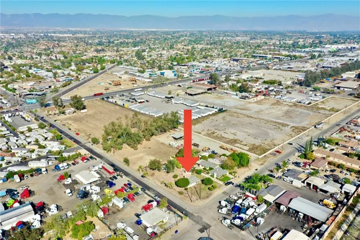 15114 Washington Drive, Fontana, California 92335