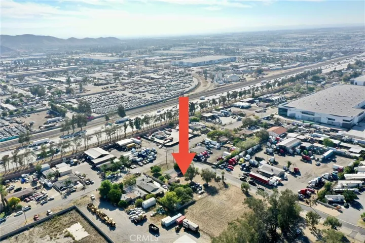 15114 Washington Drive, Fontana, California 92335