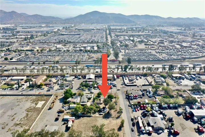 15114 Washington Drive, Fontana, California 92335