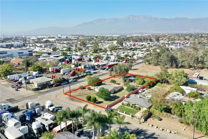 15114 Washington Drive, Fontana, California 92335