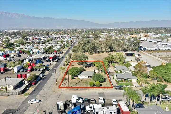 15114 Washington Drive, Fontana, California 92335