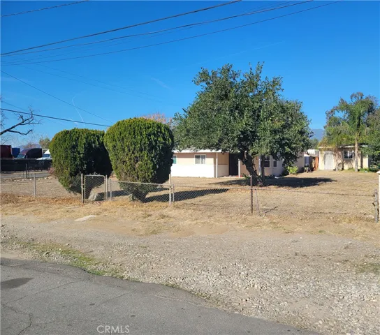 15114 Washington Drive, Fontana, California 92335