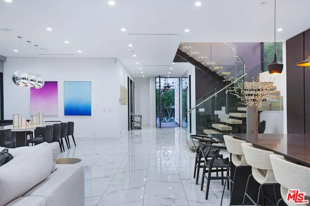 630 N Martel Avenue, Los Angeles, California 90036 home-pic-48