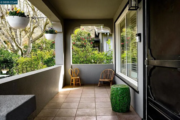 514 Arch Street, Martinez, California 94553-3241