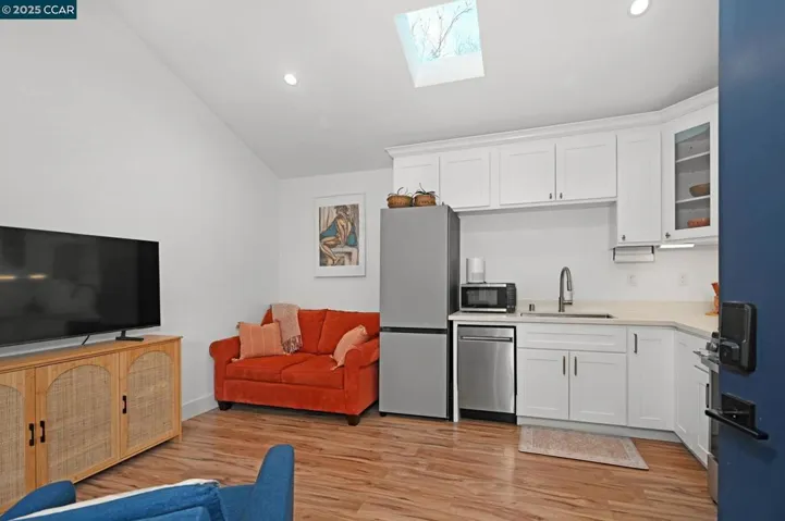 514 Arch Street, Martinez, California 94553-3241