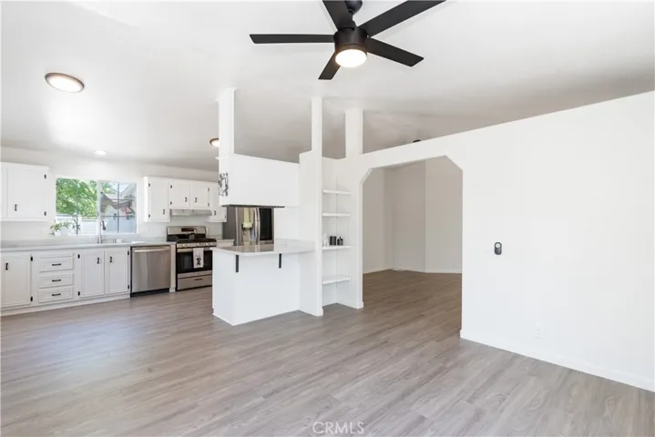 98 Via San Carlos 98, Paso Robles, California 93446
