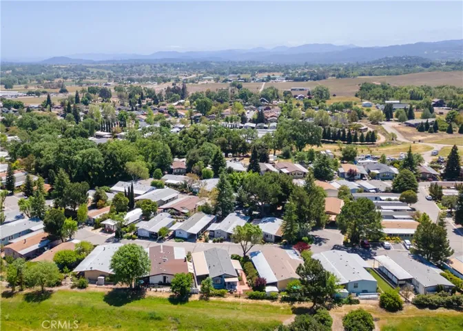 98 Via San Carlos 98, Paso Robles, California 93446