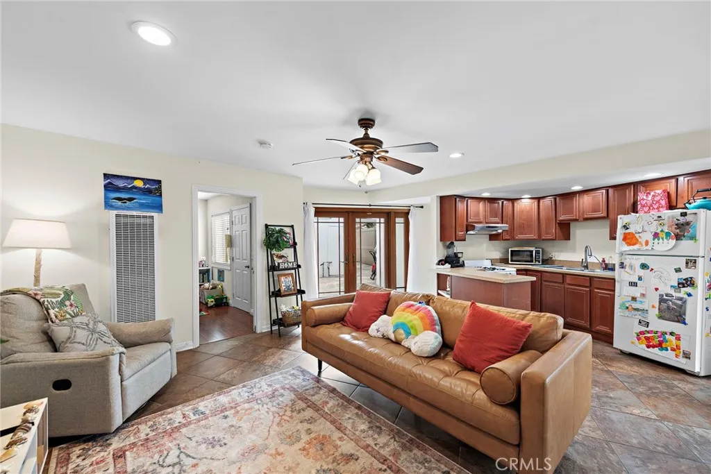 202 Avenida Monterey, San Clemente, California 92672 home-pic-29