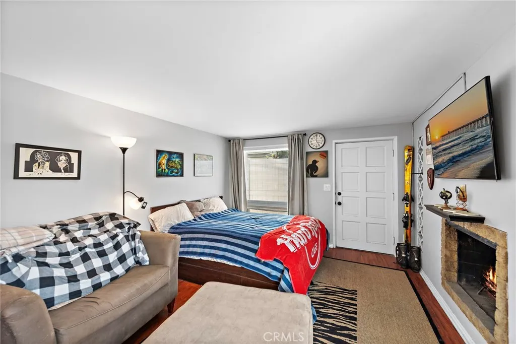 202 Avenida Monterey, San Clemente, California 92672 home-pic-24