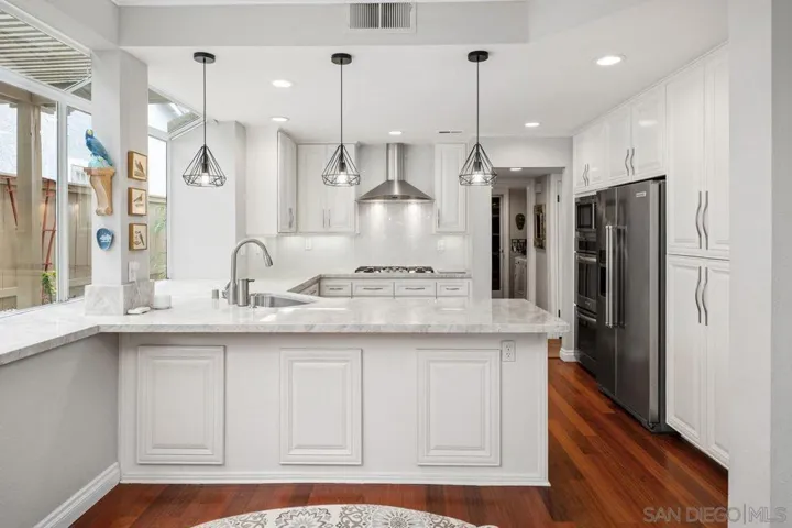 5161 Camino Playa Portofino, San Diego, California 92124
