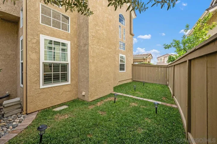 5161 Camino Playa Portofino, San Diego, California 92124