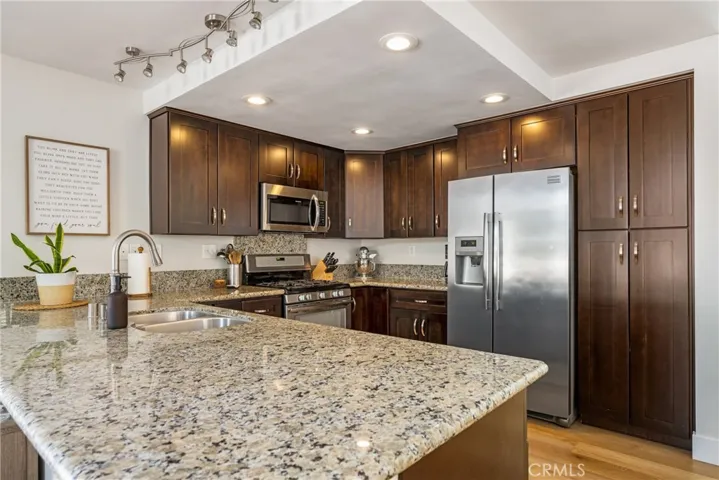 21471 Kirkwall Lane, Lake Forest, California 92630