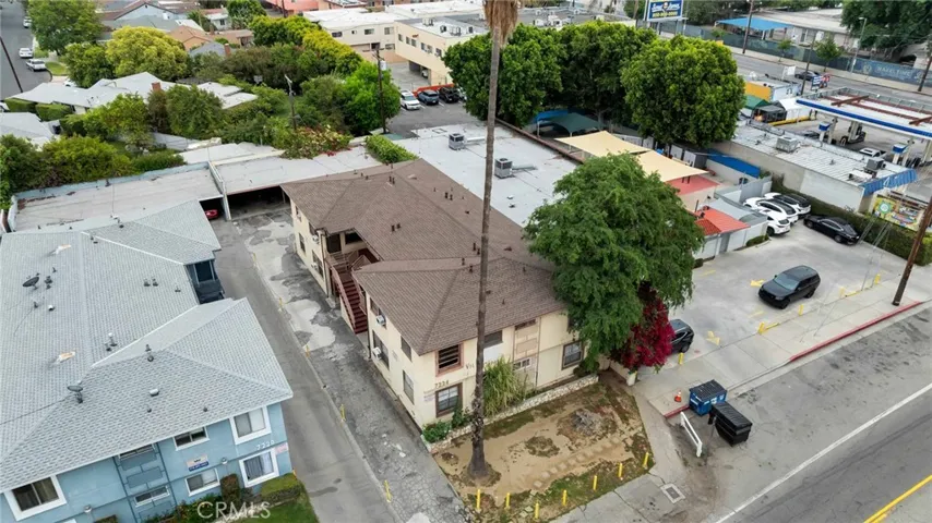 7224 Hazeltine Avenue, Van Nuys, California 91405