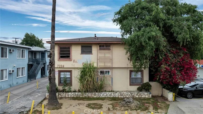 7224 Hazeltine Avenue, Van Nuys, California 91405