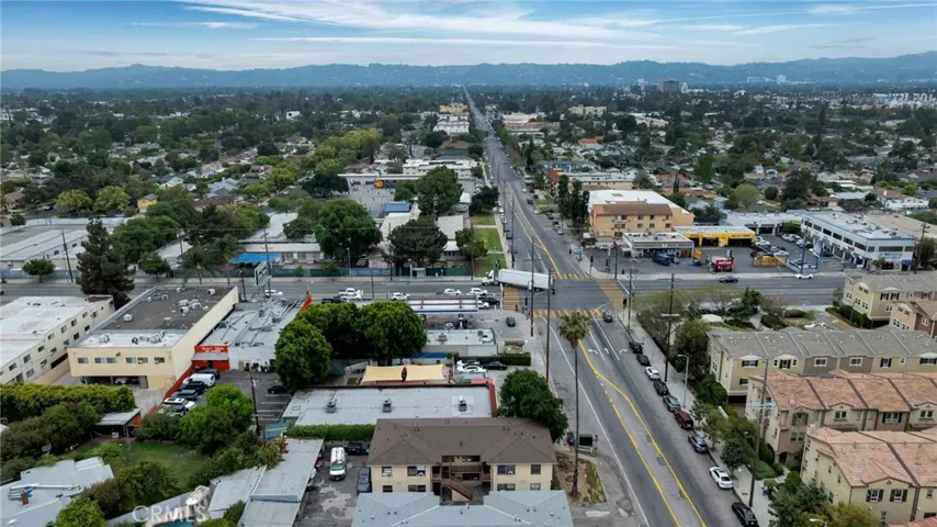 7224 Hazeltine Avenue, Van Nuys, California 91405