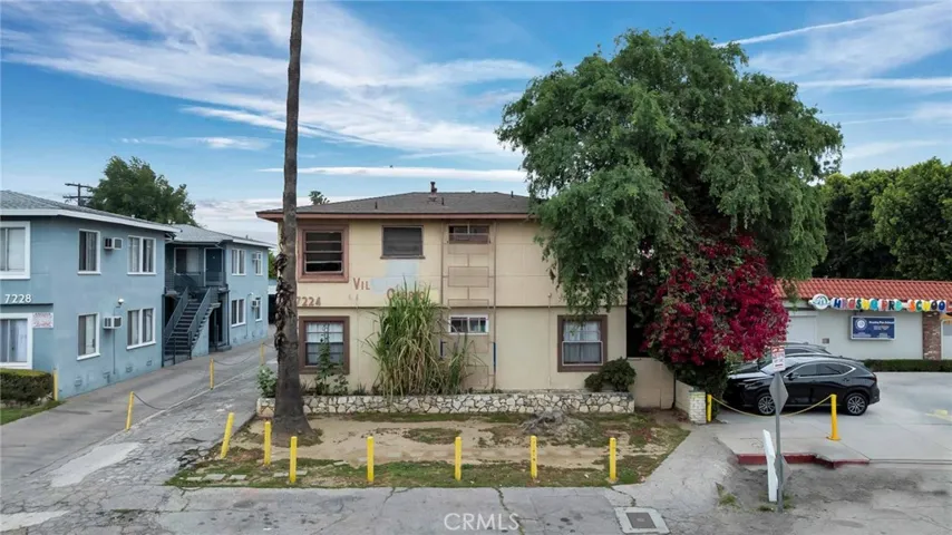 7224 Hazeltine Avenue, Van Nuys, California 91405