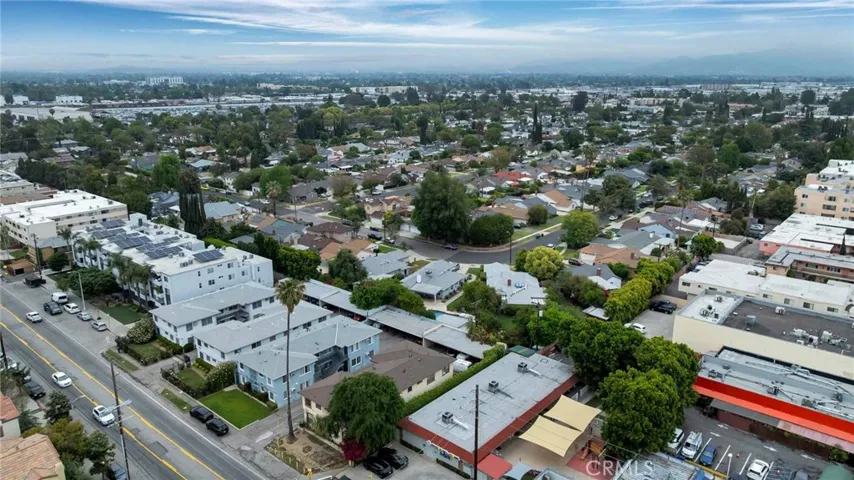 7224 Hazeltine Avenue, Van Nuys, California 91405