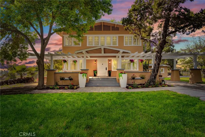 8311 Victoria Avenue, Riverside, California 92504