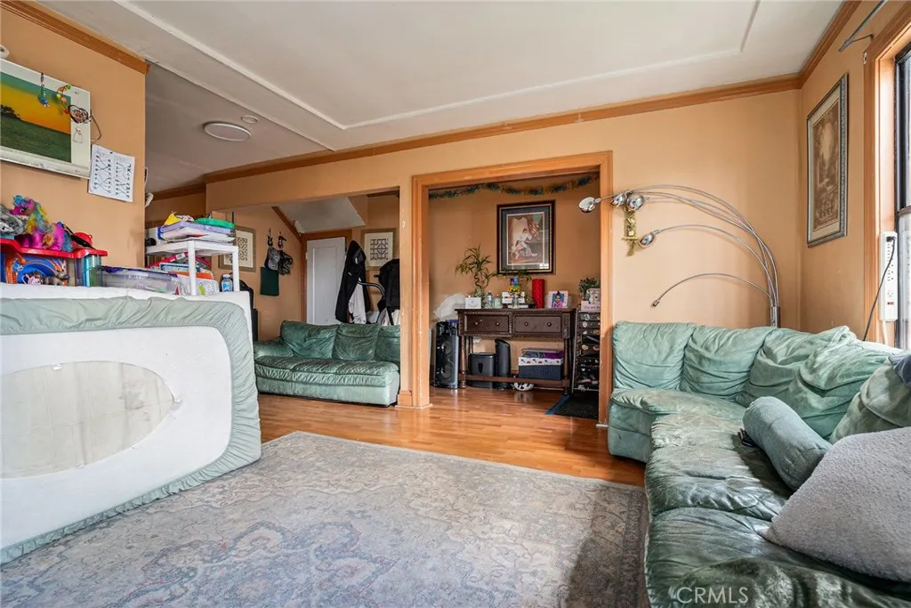 2445 10th Avenue, Oakland, California 94606 home-pic-7